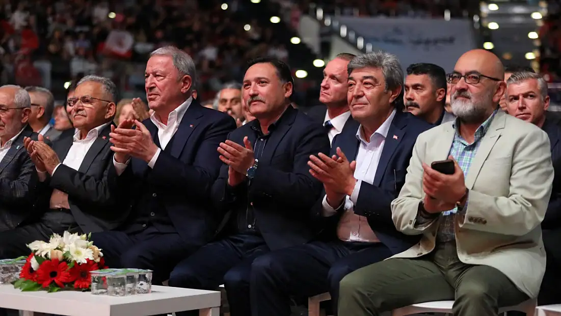 Kayserili isimler görkemli gecede bir araya geldi!