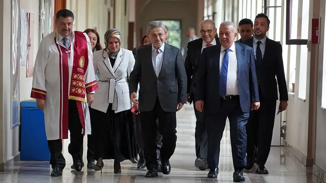 Kayserili Profesör o üniversiteye Rektör oldu!