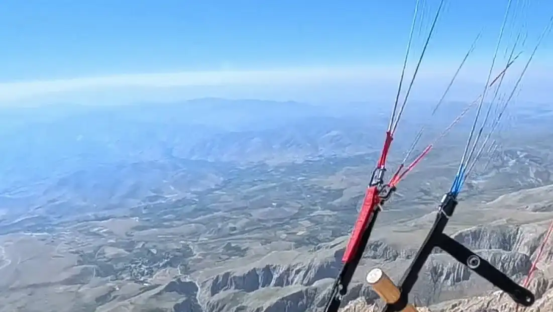 Kayserili profesyonel doğa sporcusu Aladağlar’da!