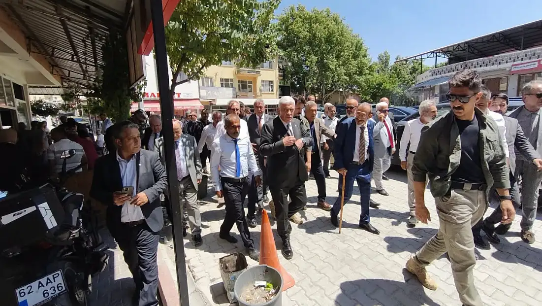 Kayserililer Tunceli’de! Genel Başkanın programına katıldı