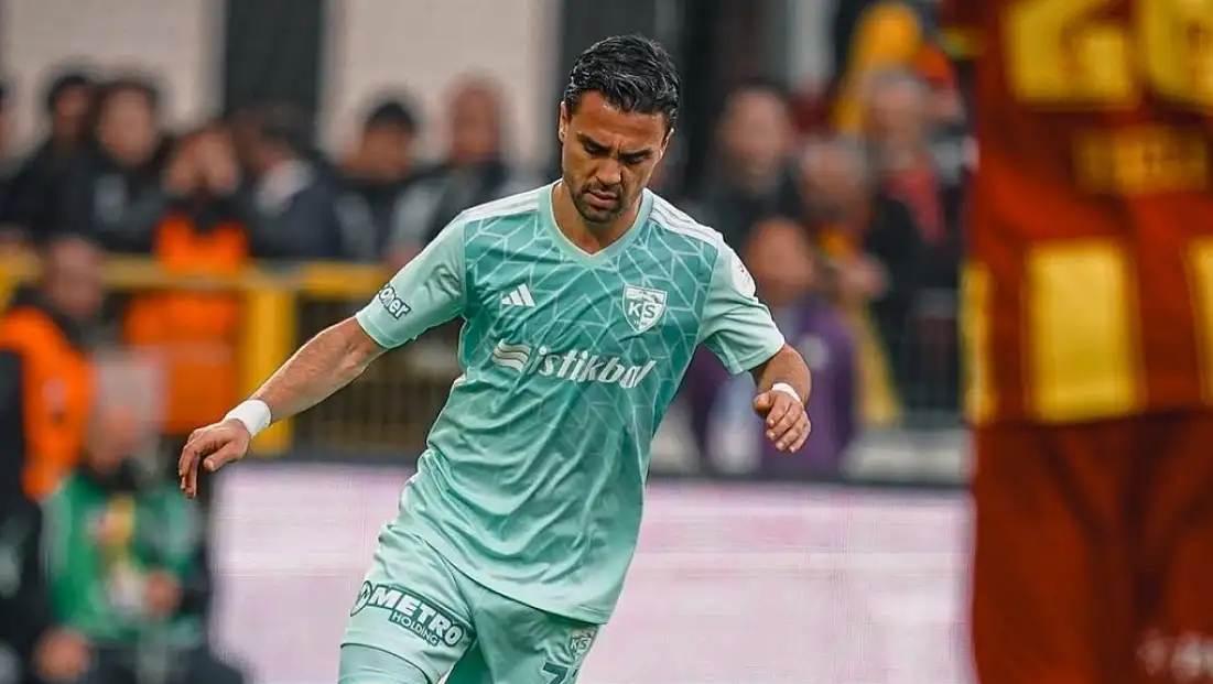 Kayserispor’da ayrılık: Furkan Soyalp formayı bıraktı