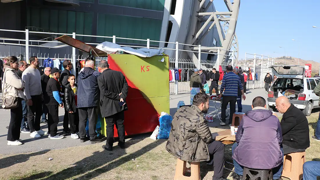 Kayserisporlu eski futbolcu köfteci oldu