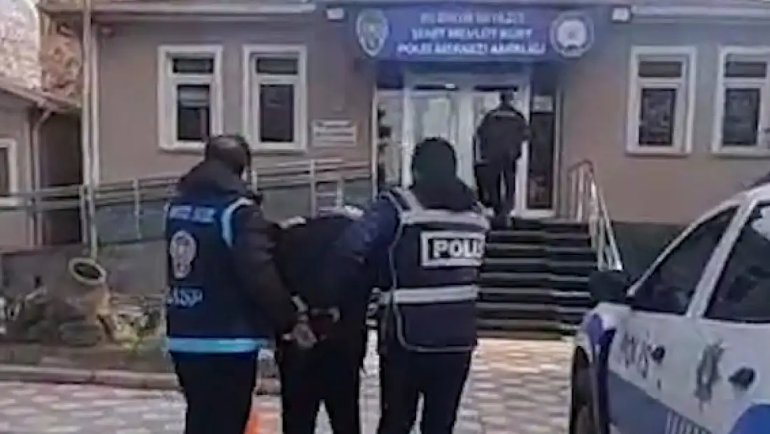 Kılıçaslan'da işyerini kurşunlayan yakalandı!