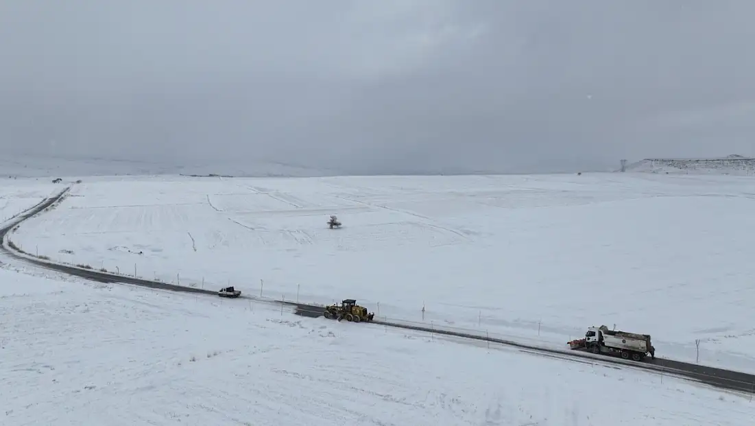 Kocasinan’da kar mesaisi