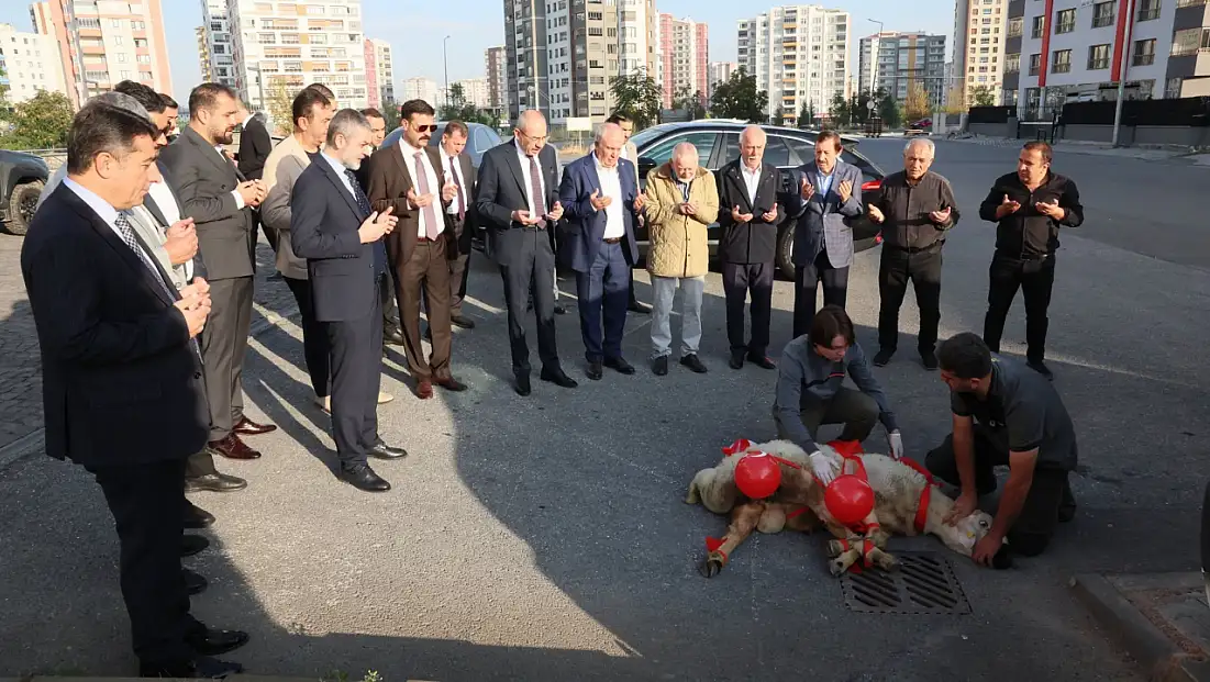 KTO’da yeni dönem öncesi kurban kesildi! İşte Gülsoy’un mesajı
