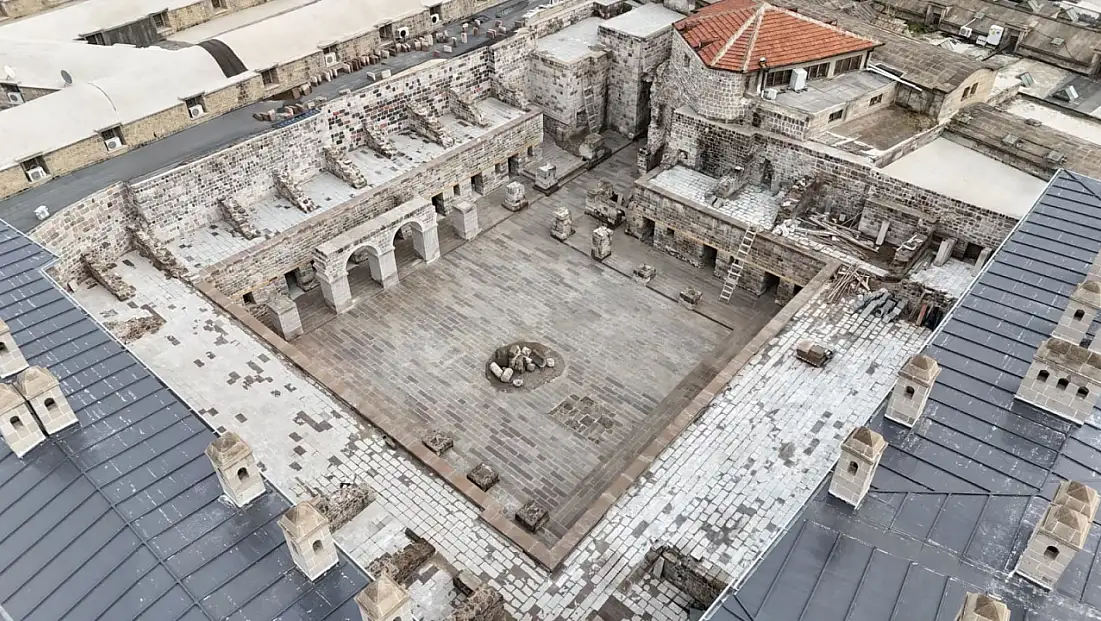 Melikgazi'de tarihi yapılar restorasyonla geleceğe taşıyor