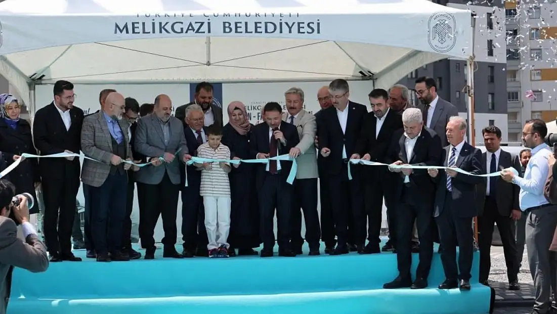 Melikgazi'ye cami açıldı: Tüm başkanlar oradaydı!