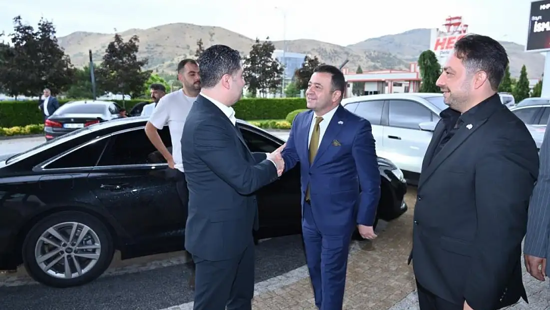 MHP Genel Başkan Yardımcısı Özdemir'den Kayseri OSB’ye ziyaret