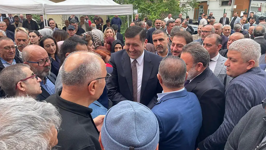 MHP Kayseri’de bayramlaşma trafiği: Baki Ersoy’da sahadaydı