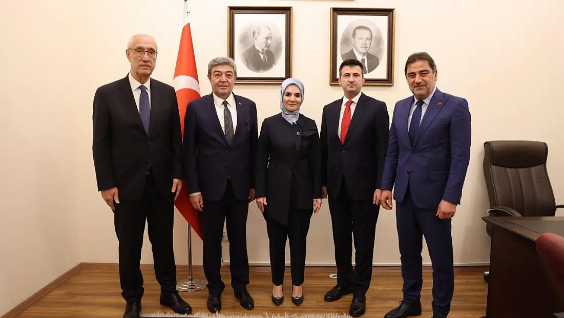 Milletvekili Ataş'tan o isimlerle Bakan'a dikkat çeken ziyaret