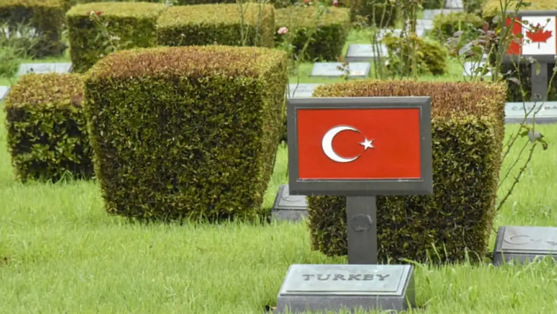Nezir Ötegen derledi: Kore topraklarında yatan Develili yiğitler