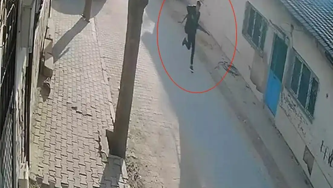 Okul saldırısında 2’si ağır 10 öğrenci yaralandı