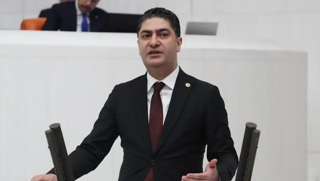 Özdemir ifşa olan firmaları Bakan’a sordu
