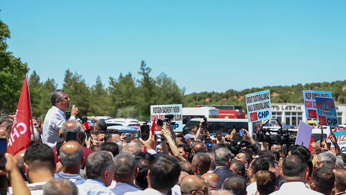 Özgür Özel yeni parti için şartını açıkladı!
