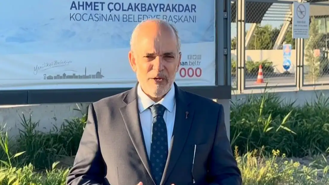 Öztürk’ten Kayserili başkanlara: Reklamı kendinize değil şehre yapın!