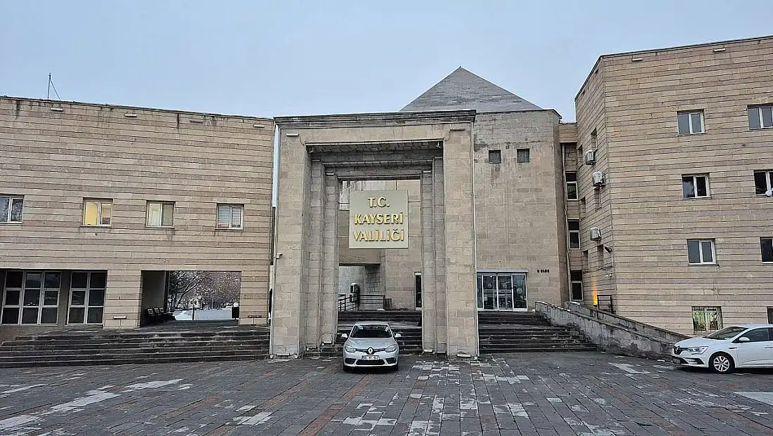 Pınarbaşı’nda yaşanan depremin ardından Valilikten ilk açıklama!