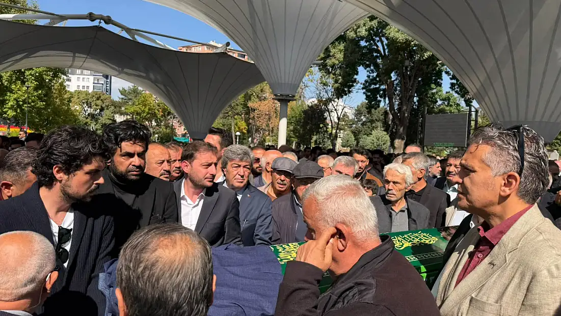 Sadık Kaan son yolculuğuna böyle uğurlandı