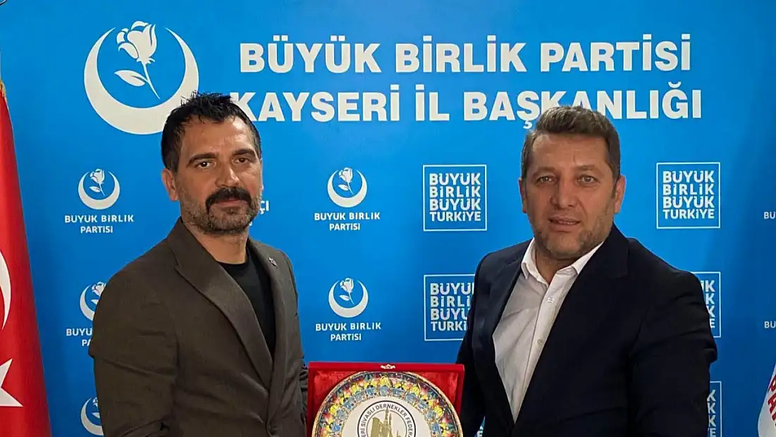 Sivaslı dernek temsilcileri BBP Kayseri İl Başkanlığı’nı ziyaret etti