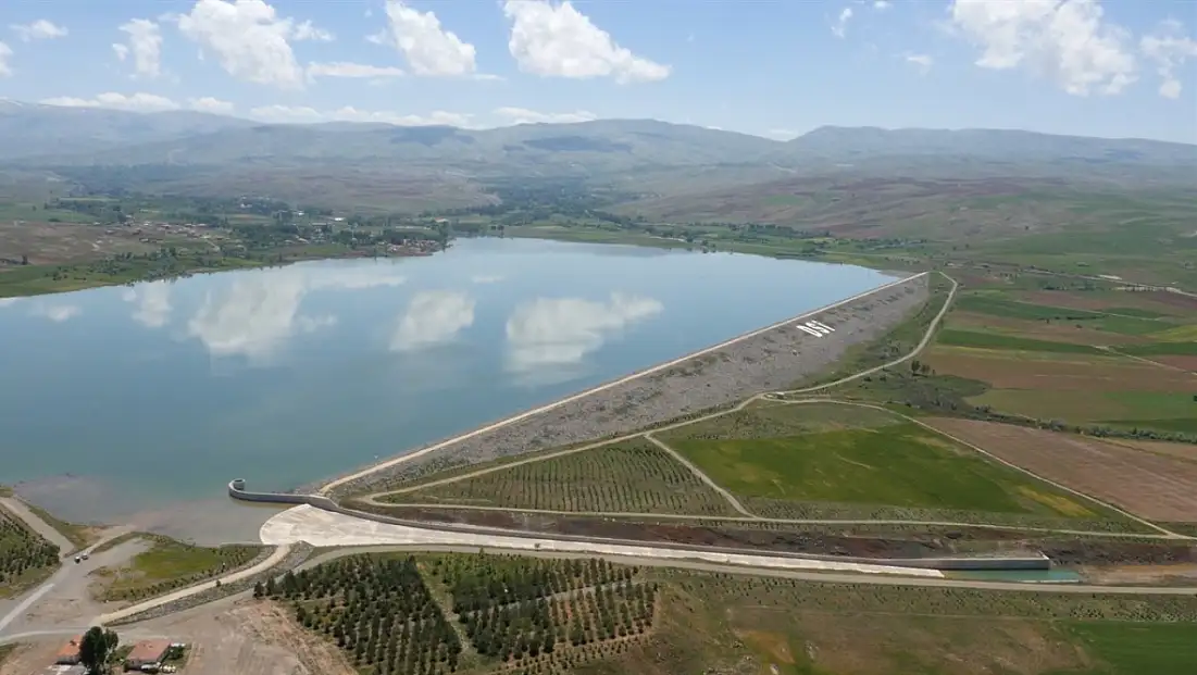 Su yolu sıkı kontrolde: Başkan ve DSİ barajda!