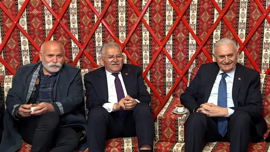 Talas Uluslararası Türkoloji Zirvesi’ne