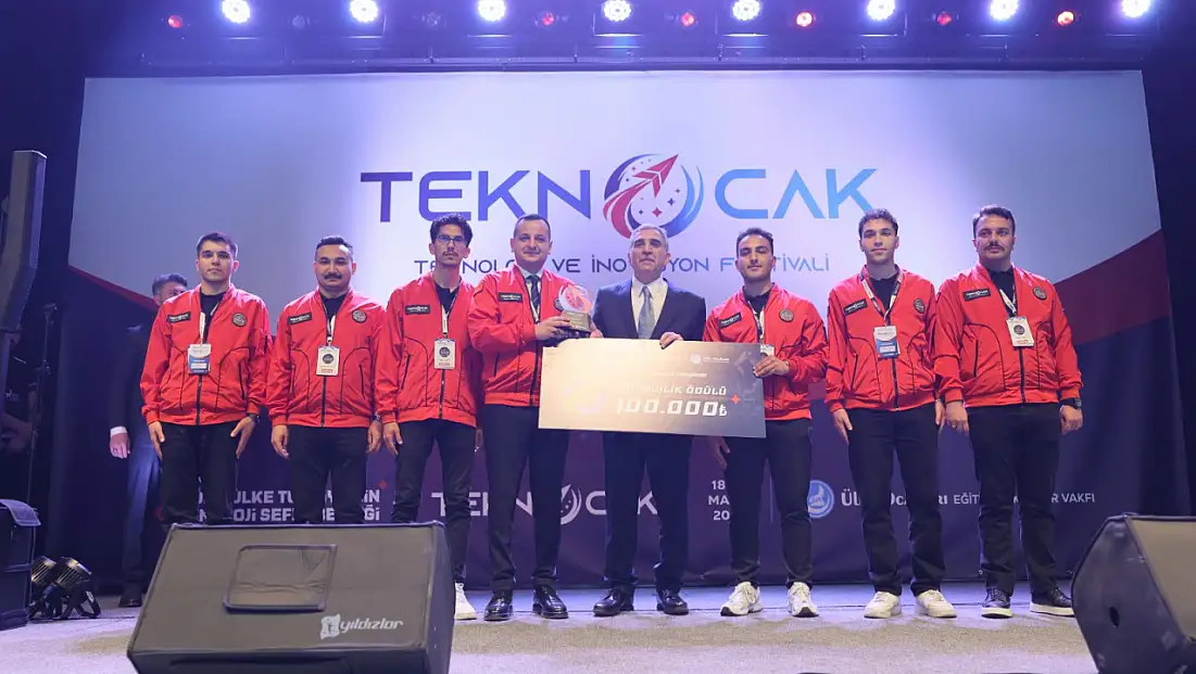 TeknOcak Festivali'nden ödüller verildi