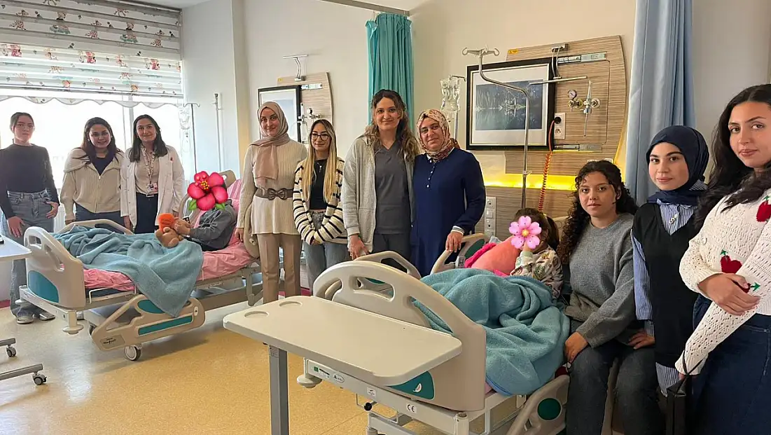 Tomarza'daki öğrencilerden alkışlanacak hareket: Harçlıklarını biriktirip bakın ne yaptılar?