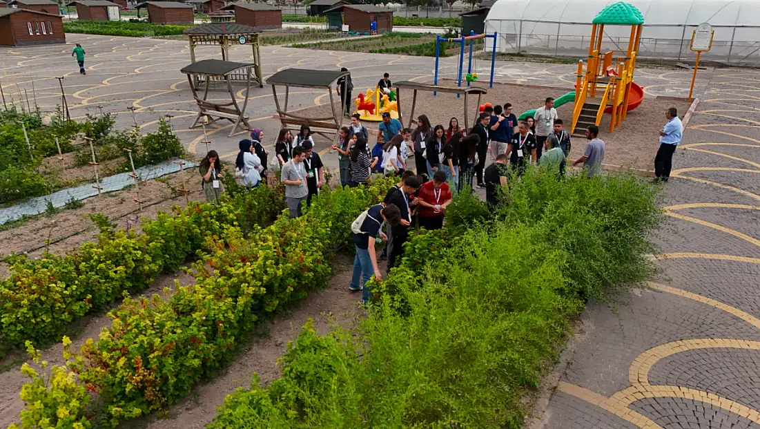 TÜBİTAK projesi Kayseri'de gençleri doğayla buluşturdu