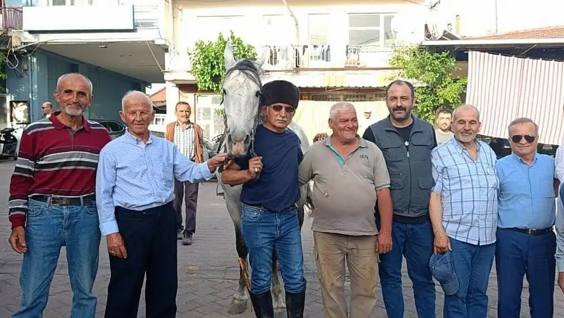 Türkiye bu atlı kaymakamı konuşuyor! Kayseri'de doğduğu ortaya çıktı