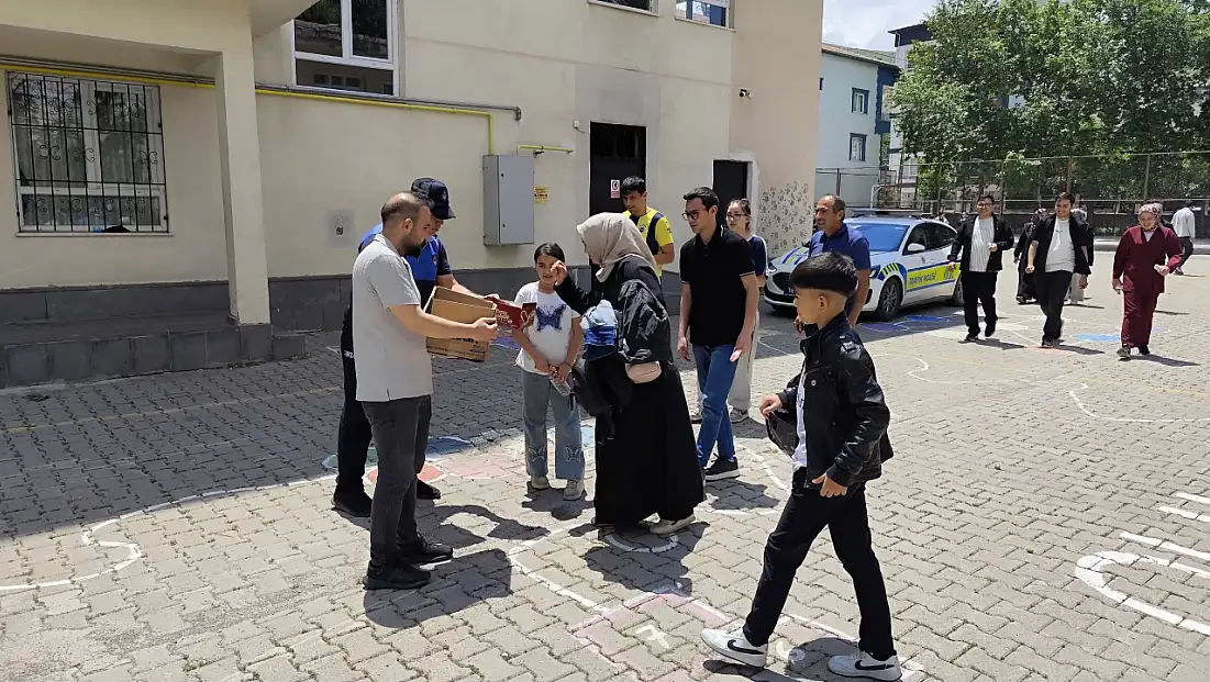 Ücretsiz dağıttılar…