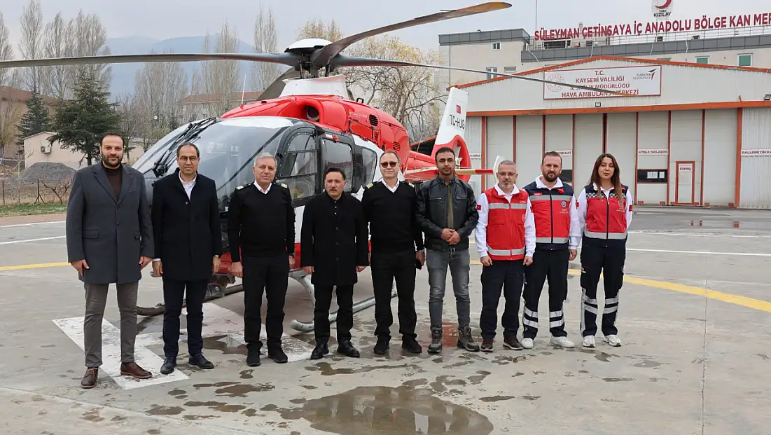 Vali Çiçek Hava Ambulans Merkezini ziyaret etti
