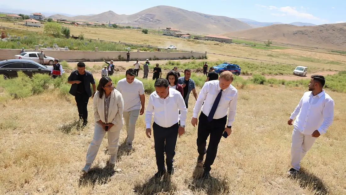 Vali Çiçek inceledi: Eğriköy Höyük bölge tarihine ışık tutacak