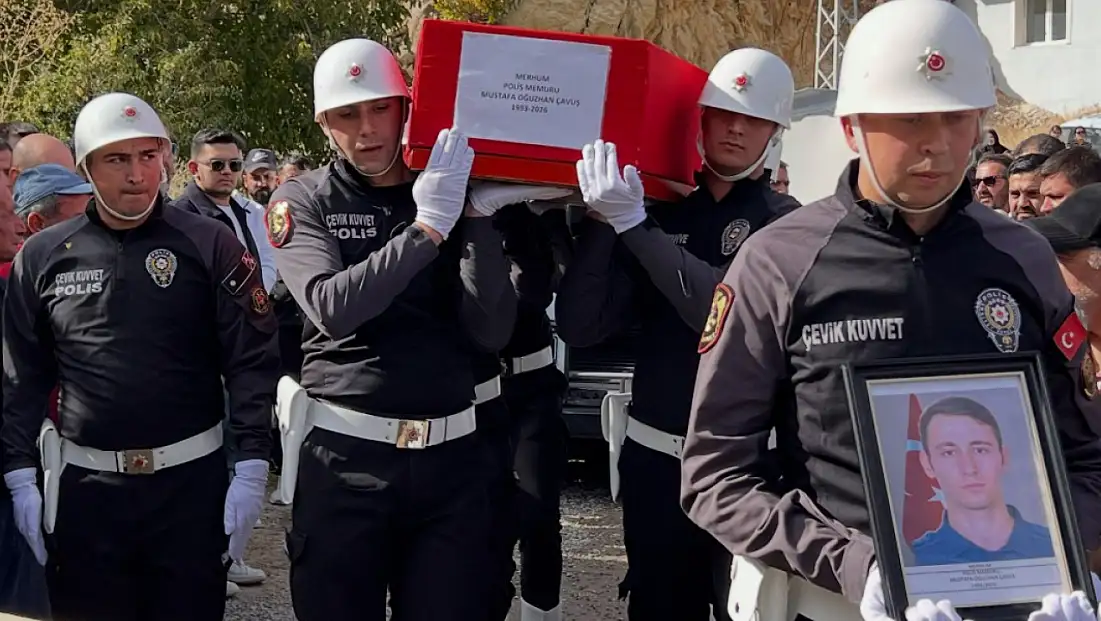 Van'daki kazada hayatını kaybeden Kayserili polis son yolculuğuna uğurlandı