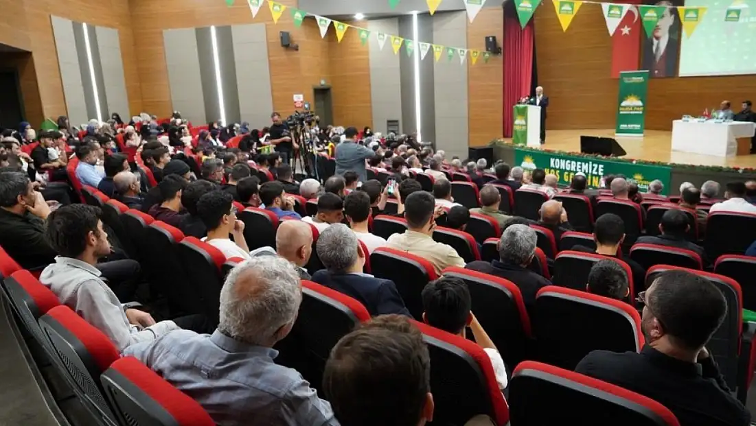 Yapıcıoğlu Kayseri’de o sözlerle seslendi: ‘40 yıl boyunca amaçlarına ulaşamadılar’