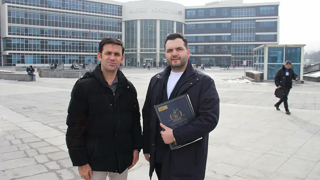 Yediği hamburgerden kemik çıktı: Restorana 1 milyon lira tazminat davası açtı