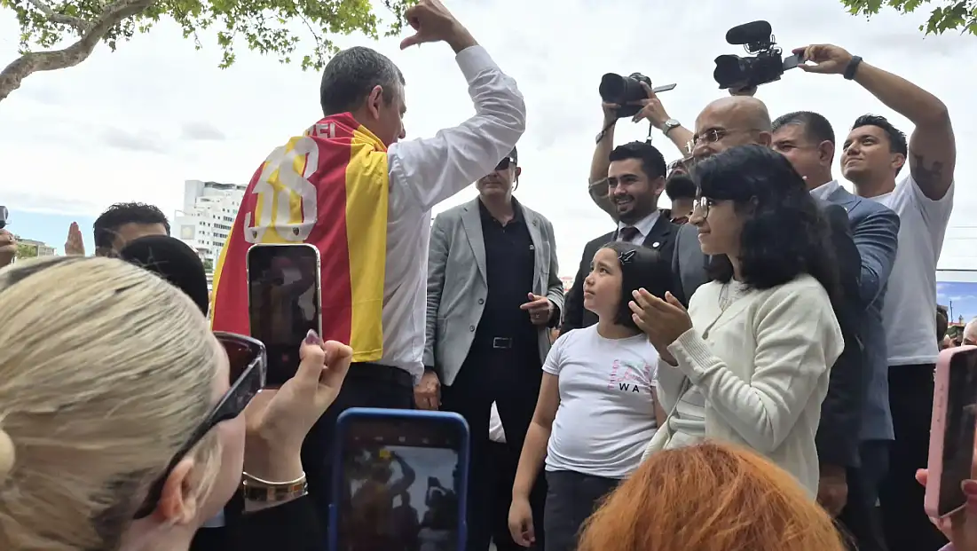 YENİ Parti lideri’nden Kayserispor-Bursaspor maçı öncesi dikkat çeken mesaj