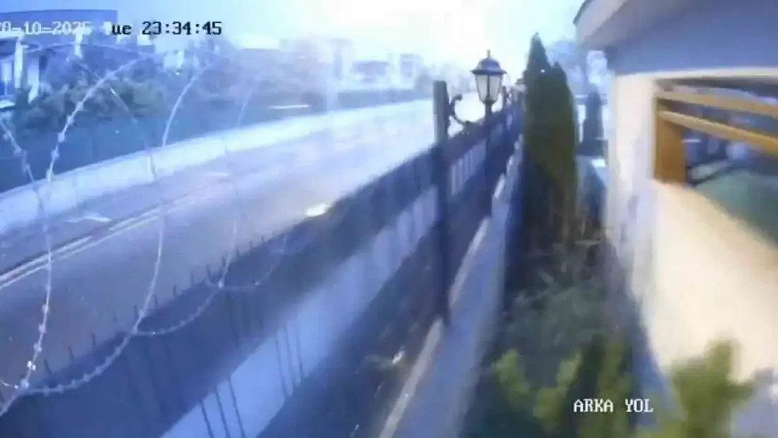 Kayseri'ye yıldırım düştü