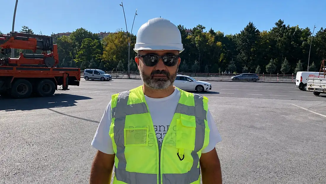 Yüksek binalardan ağır malzemelere! Kayseri’de vinç operatörleri