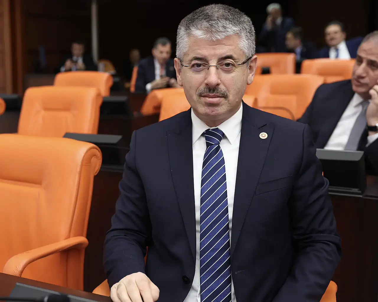 AK Partili vekilden iş arayan vatandaşlara Bakanlı mesaj: Noter huzurunda kura çekilecek! Kayserimize hayırlı olsun