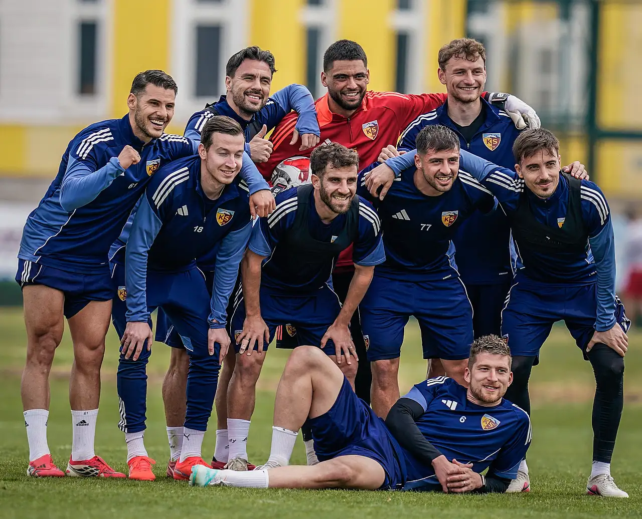 Kayserispor hazırlıklarını sürdürüyor