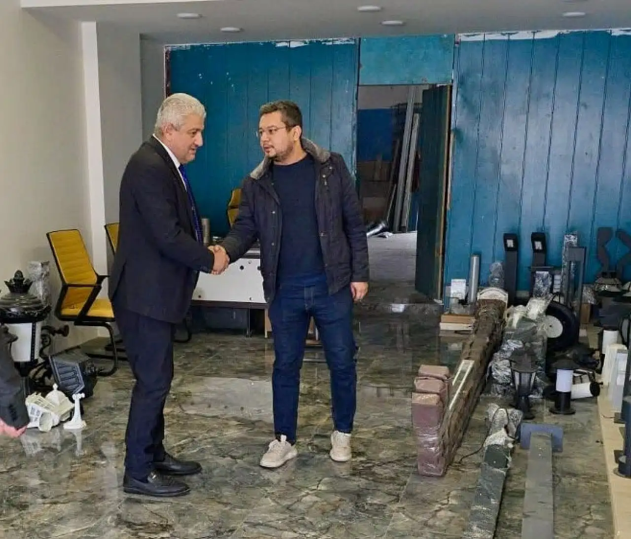 Kayseri'de esnaf anlattı, MHP heyeti dinledi