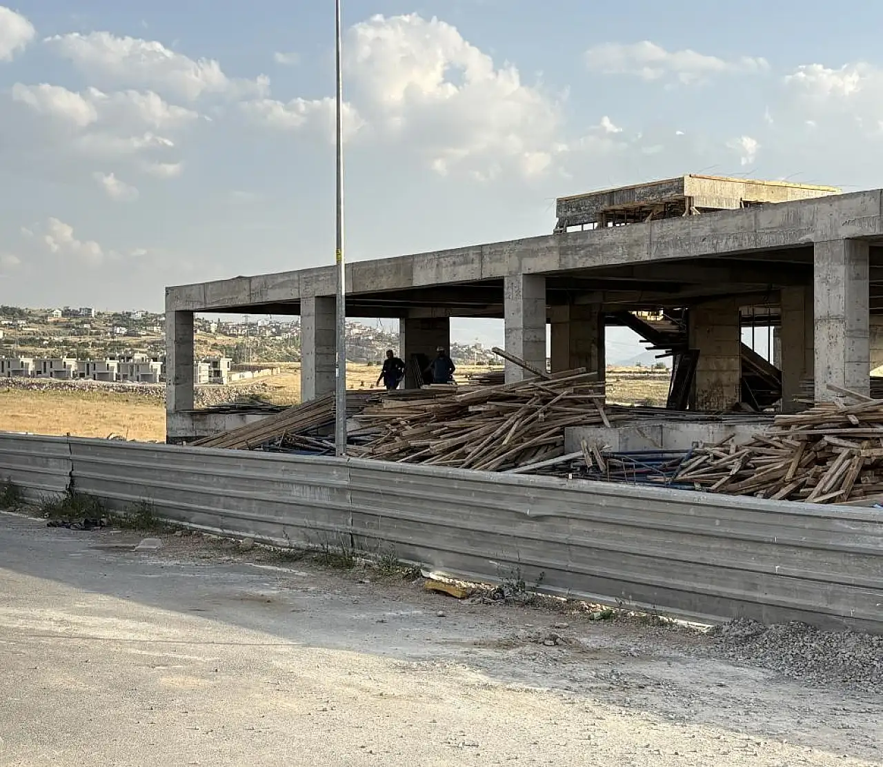 Kayseri'de inşaattan düşen işçi yaralandı!