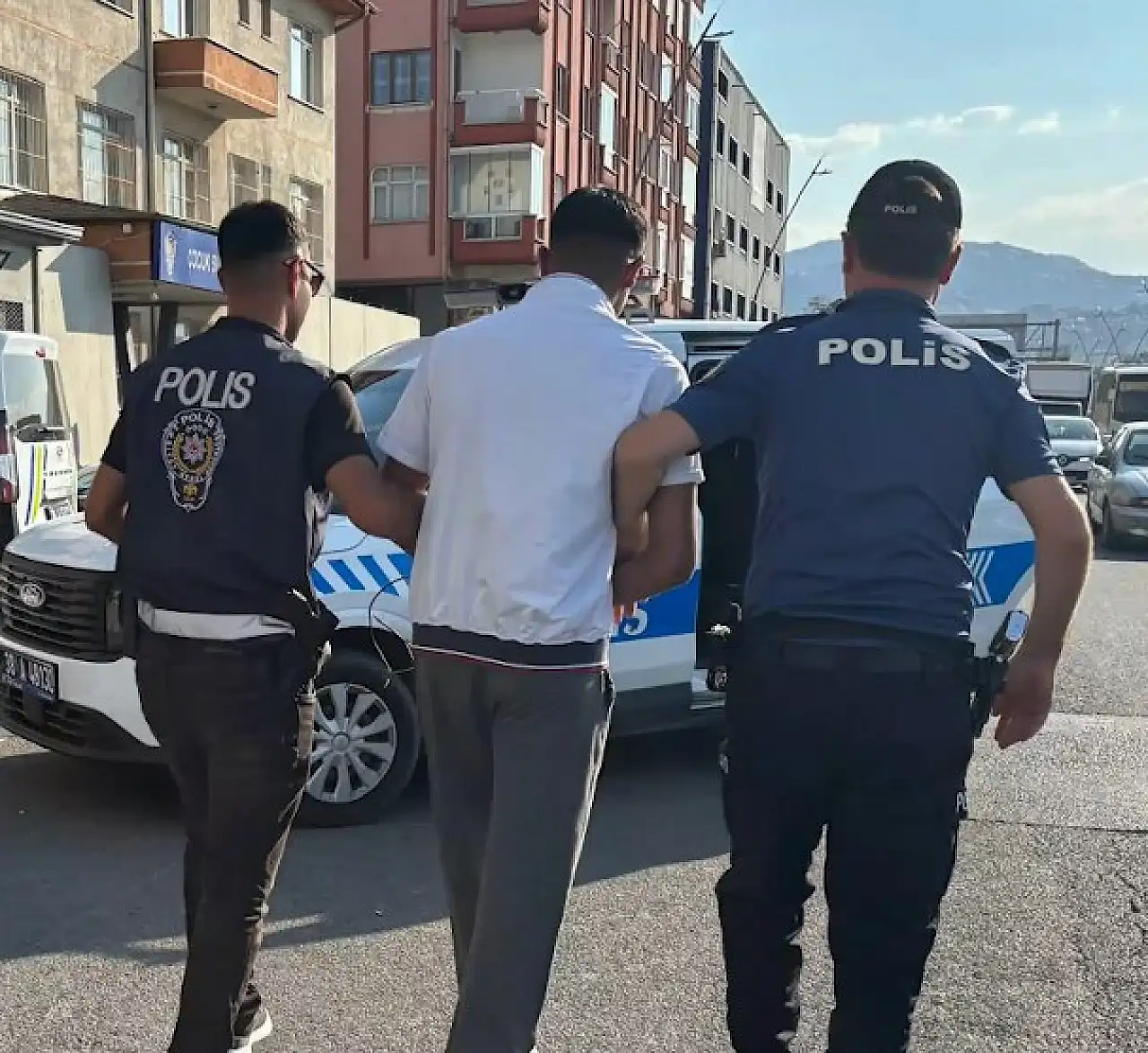 Kayseri'de kural tanımayan sürücüler cezasız kalmadı