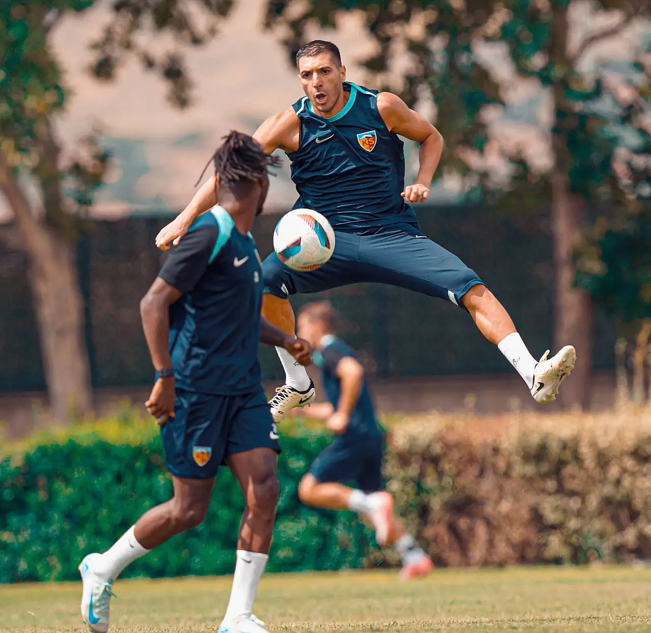 Kayserispor ligin ilk maçı için hazırlıklara başladı