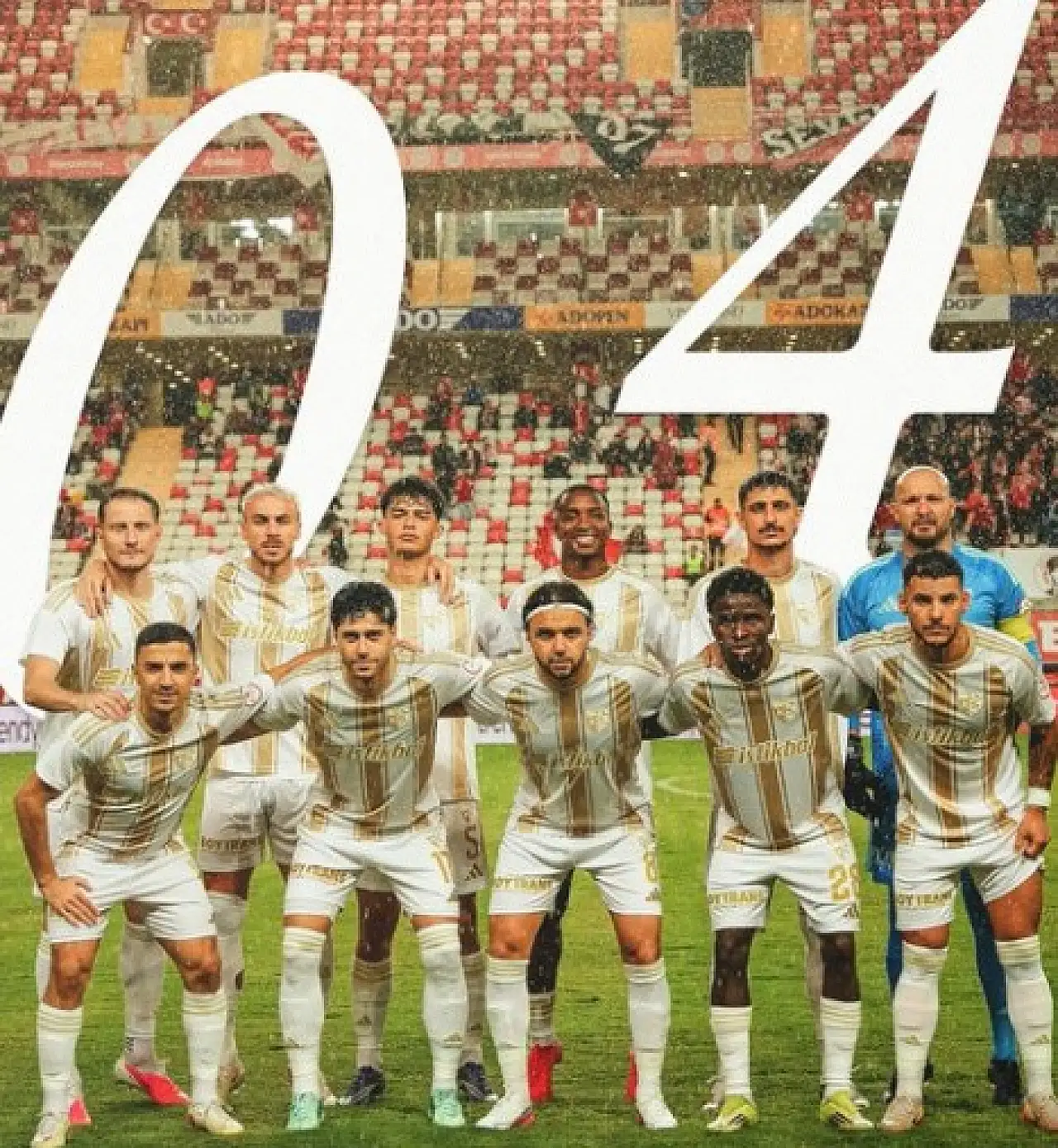 Kayserispor 49 yıl sonra bir ilki başardı