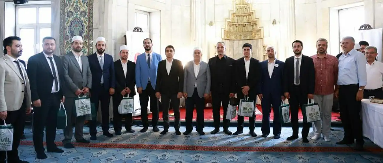 Ezanın en güzel sesi için yarıştılar