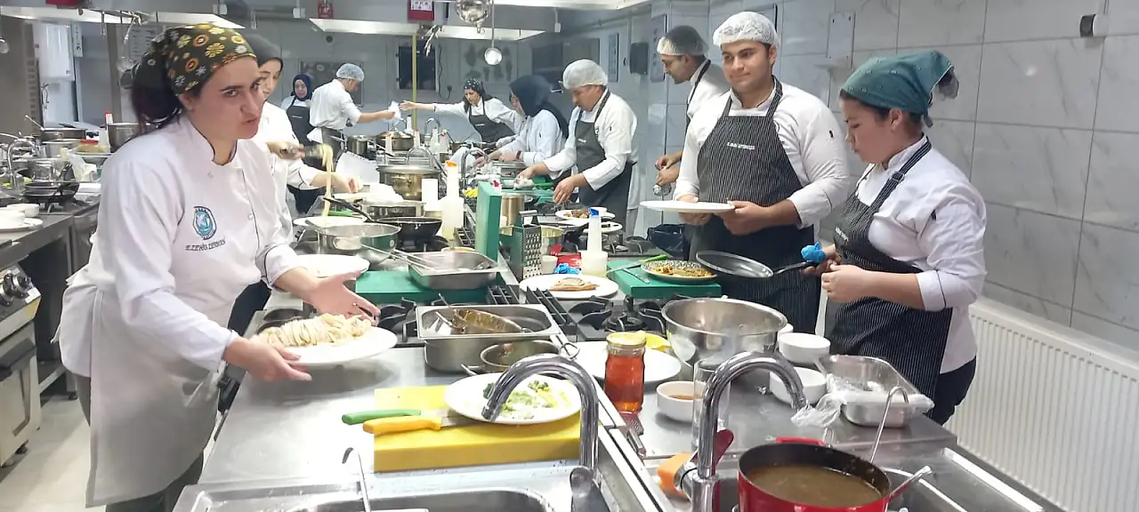 Dünya mutfağı Develi'de bir araya geldi!