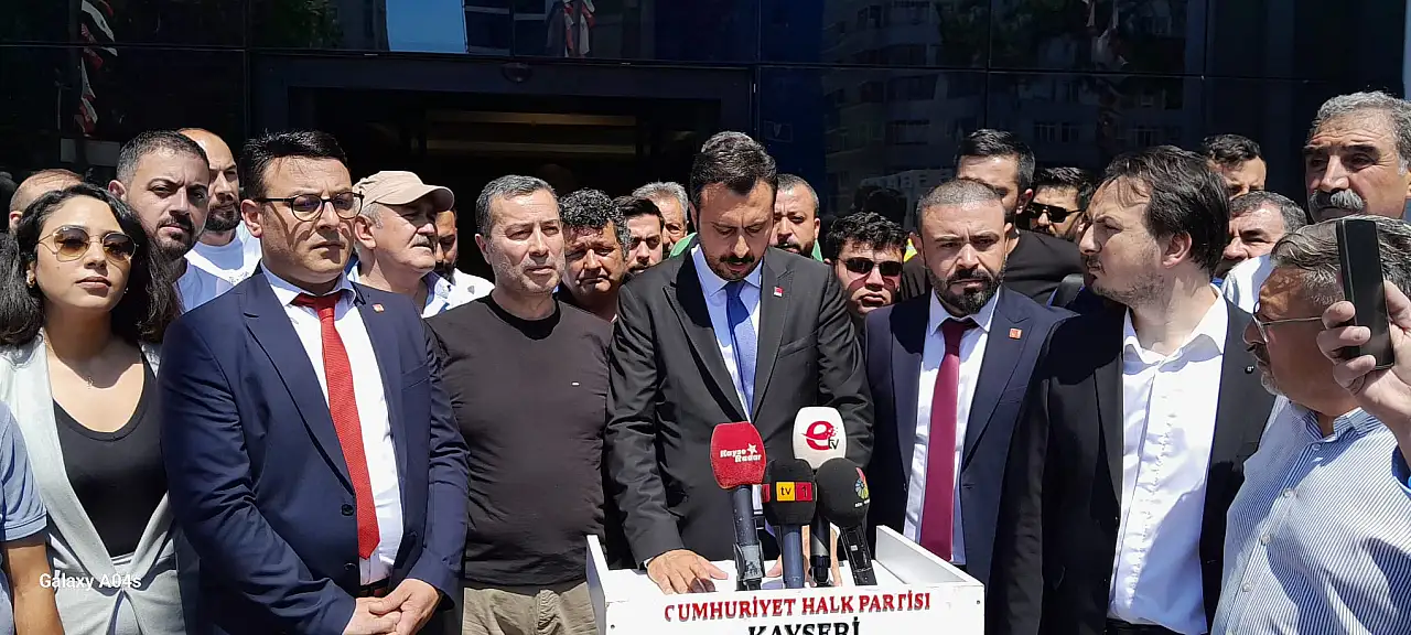 CHP Kayseri il binasında gerginlik!