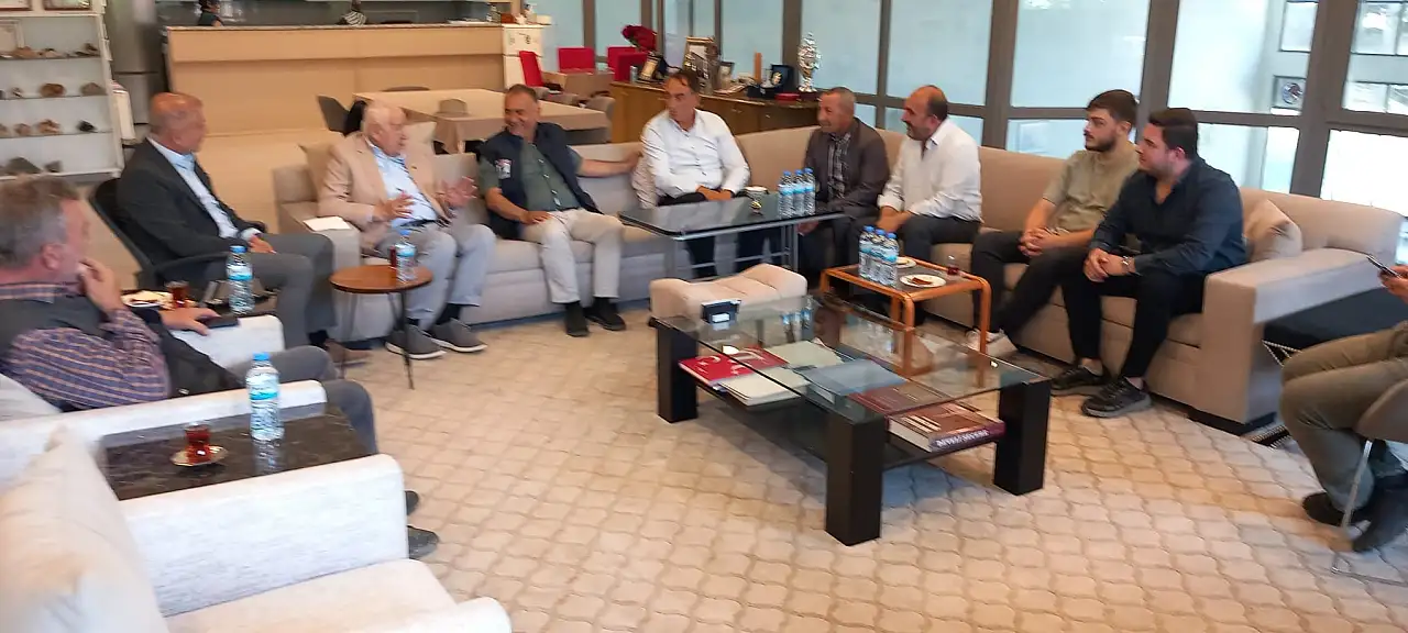 Bir döneme damga vurdu! Kayseri'nin ünlü iş adamı kimleri ağırladı?