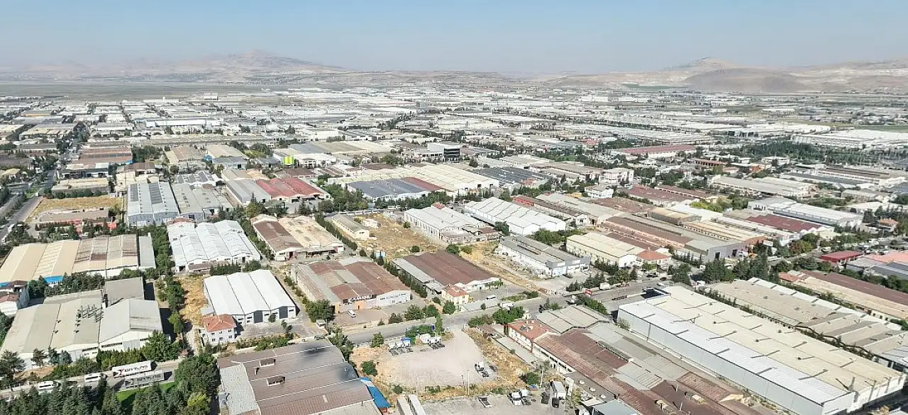 Kayseri'de kapılarına bir bir kilit vuruyorlar! 35 tanesi kapandı