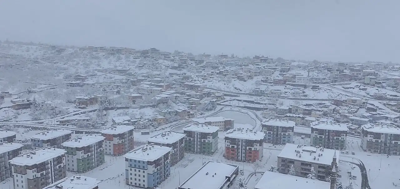 Kayseri'de kar yağışı devam edecek mi? Meteoroloji'den kuvvetli yağış uyarısı